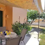 Nafsika Hotel apartamentowy 3*